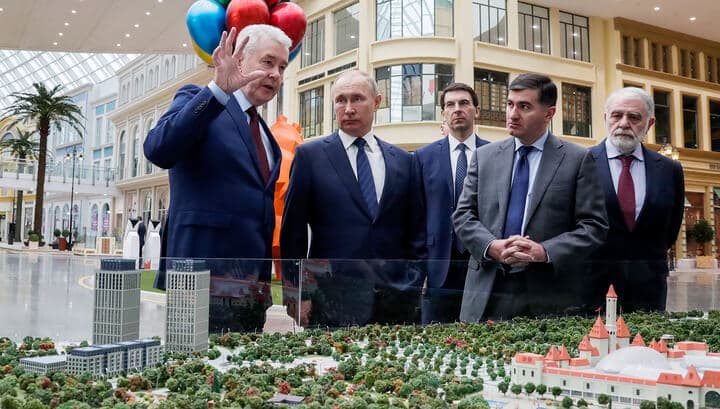 Поставки плитки для тематического парка "Остров мечты" Поставки плитки для тематического парка "Остров мечты"