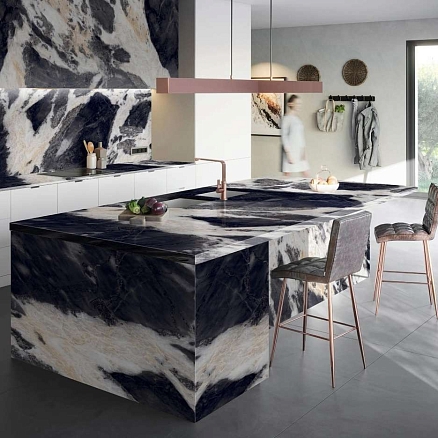Levante Nero