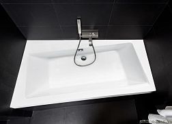 Besco Infinity Акриловая ванна 150x90 L